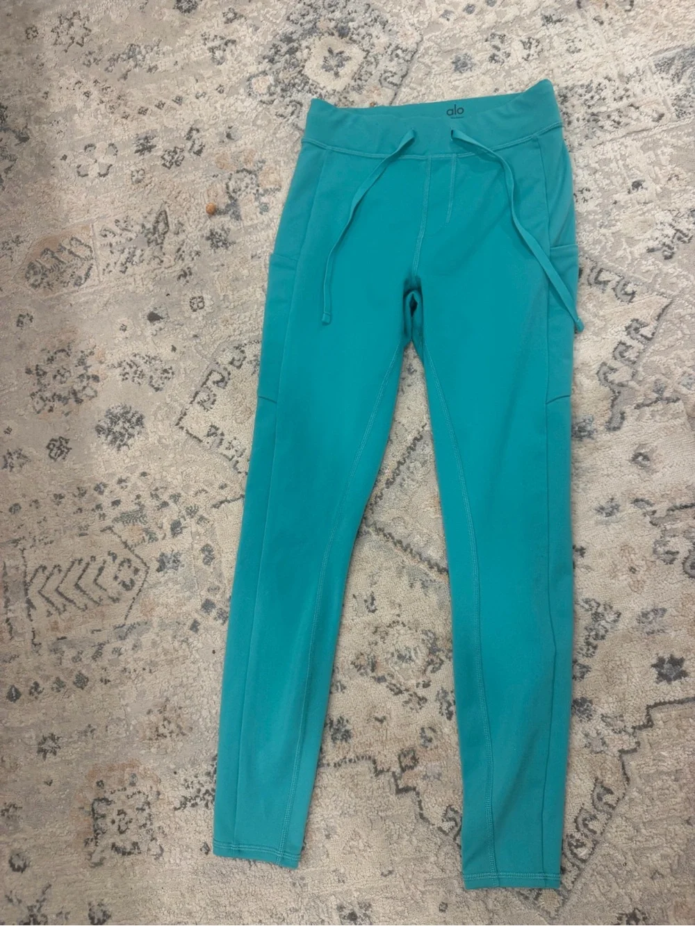 ALO Yoga XS Teal Drawstring Active Leggings